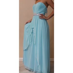NEW Speechless Strapless light blue dress